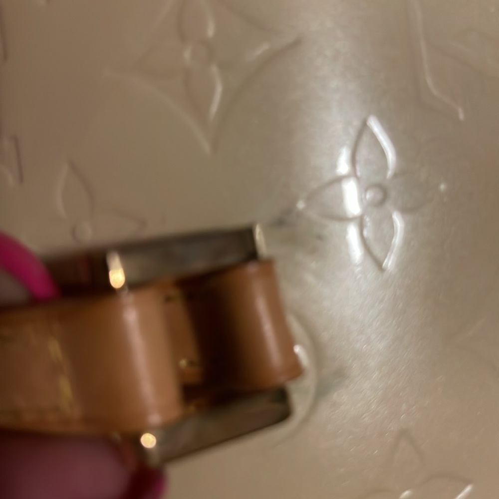Lv Purse - Picture 7 of 11